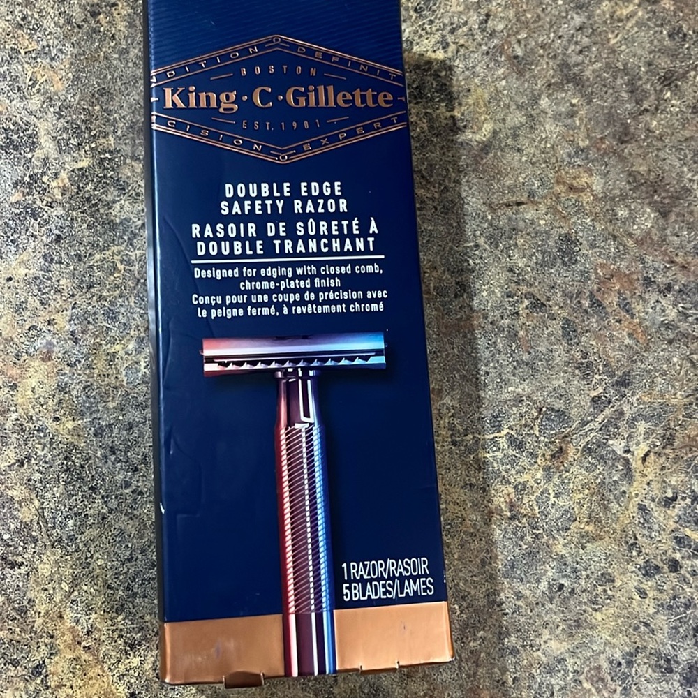NWT - King C Gillette Double Edge Safety Razor